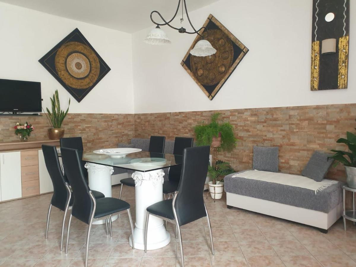 Casa Vacanze Con Giardino E Area Barbecue Martis Extérieur photo